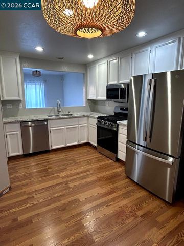 1758 Nandina Ct, Antioch, CA 94531