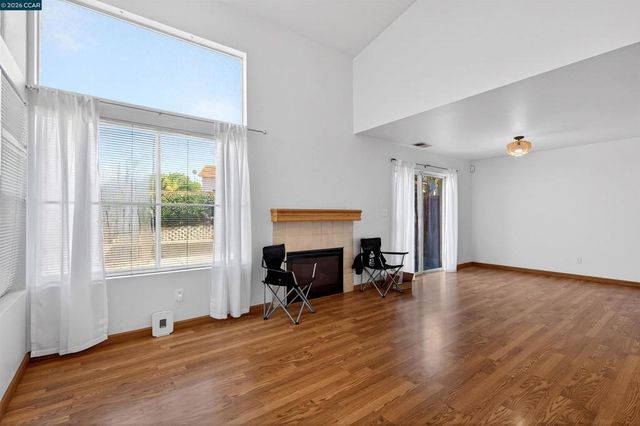 1758 Nandina Ct, Antioch, CA 94531