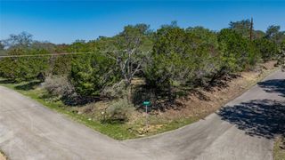 22000 Mockingbird ST, Lago Vista, TX 78645