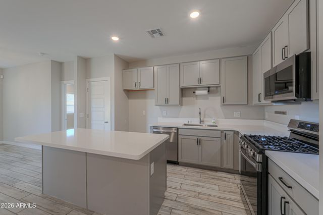 748 E RUBY Drive, Casa Grande, AZ 85122