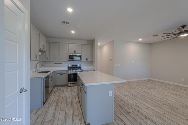 748 E RUBY Drive, Casa Grande, AZ 85122