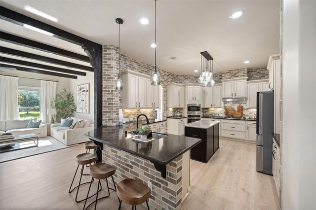 24910 Waterstone Estates Circle W, Tomball, TX 77375