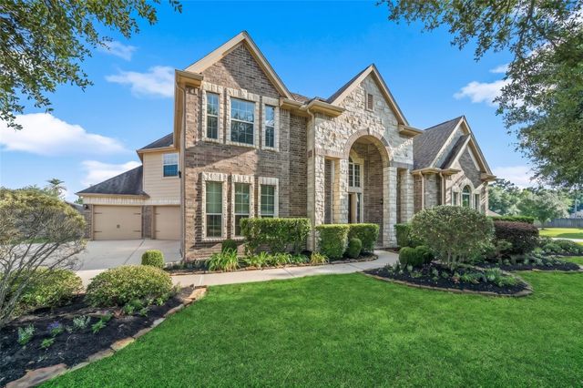 24910 Waterstone Estates Circle W, Tomball, TX 77375