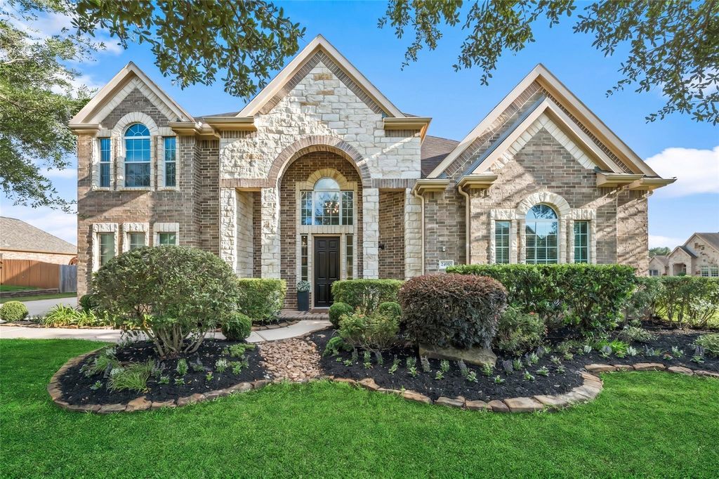 24910 Waterstone Estates Circle W, Tomball, TX 77375