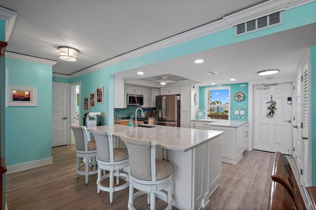 5200 BRITTANY DRIVE S 407, St Petersburg, FL 33715