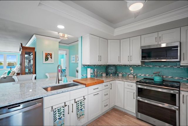 5200 BRITTANY DRIVE S 407, St Petersburg, FL 33715