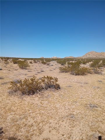 0 East End, Lucerne Valley, CA 92356
