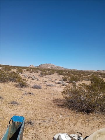 0 East End, Lucerne Valley, CA 92356