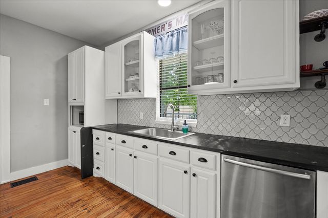 207 N Main Street, Farmersville, TX 75442