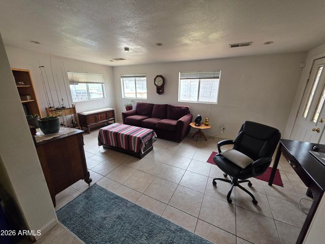 14008 N 37TH Place, Phoenix, AZ 85032