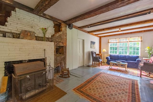 515 Hollow Hill Road, Tamworth, NH 03886