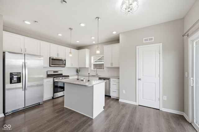 1212 Bontrager Lane, Shelbyville, IN 46176