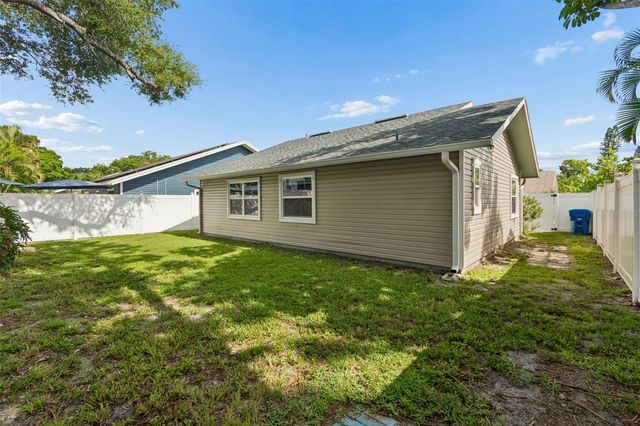 3134 WHISPERING DRIVE N, Largo, FL 33771