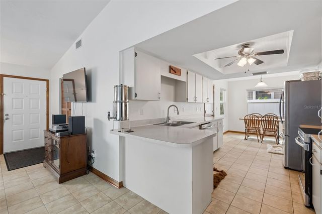 3134 WHISPERING DRIVE N, Largo, FL 33771