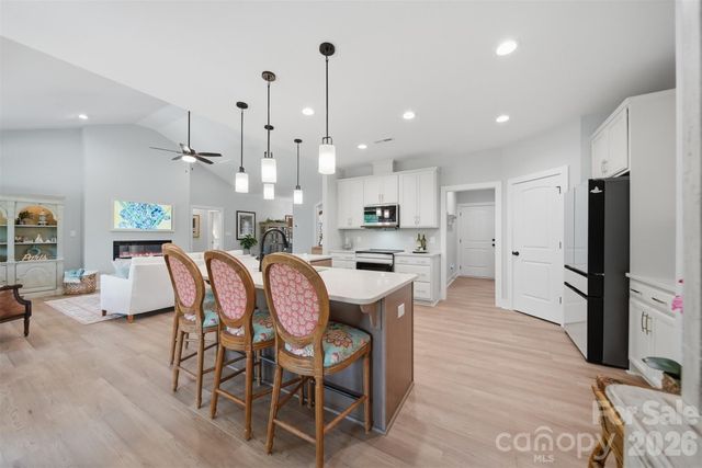 111 Lakefront Drive, Connelly Springs, NC 28612