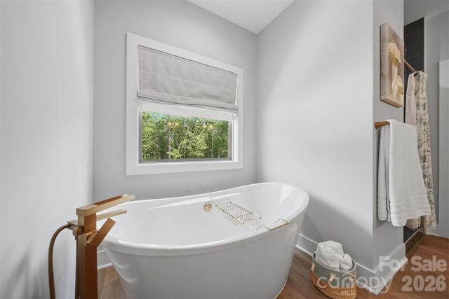 111 Lakefront Drive, Connelly Springs, NC 28612