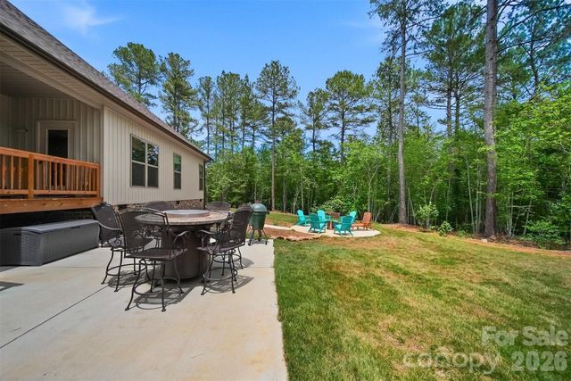 111 Lakefront Drive, Connelly Springs, NC 28612
