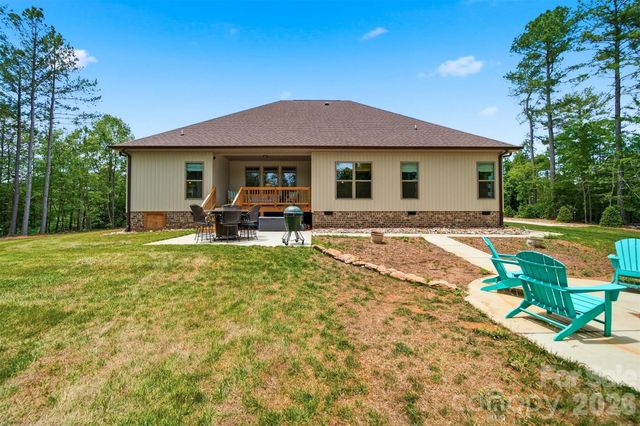 111 Lakefront Drive, Connelly Springs, NC 28612