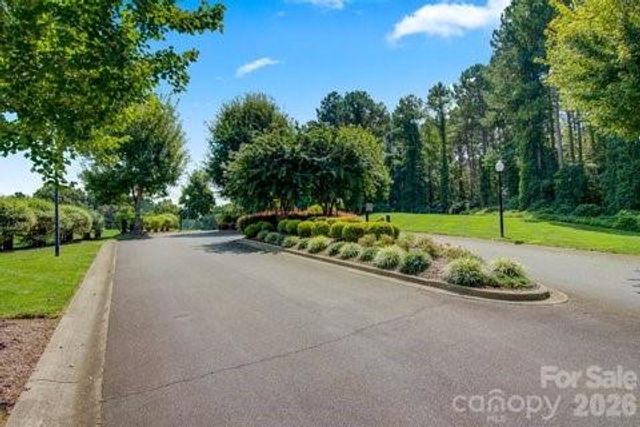 111 Lakefront Drive, Connelly Springs, NC 28612