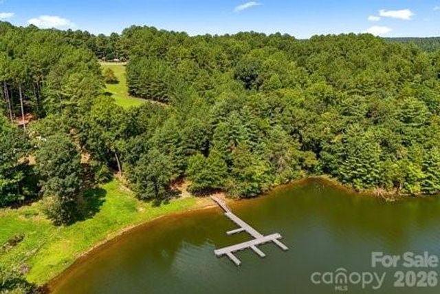 111 Lakefront Drive, Connelly Springs, NC 28612