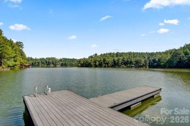111 Lakefront Drive, Connelly Springs, NC 28612