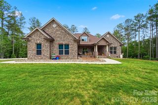 111 Lakefront Drive, Connelly Springs, NC 28612
