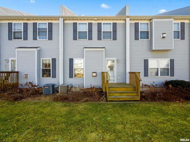 3403 W KING JAMES Road, Peoria, IL 61615