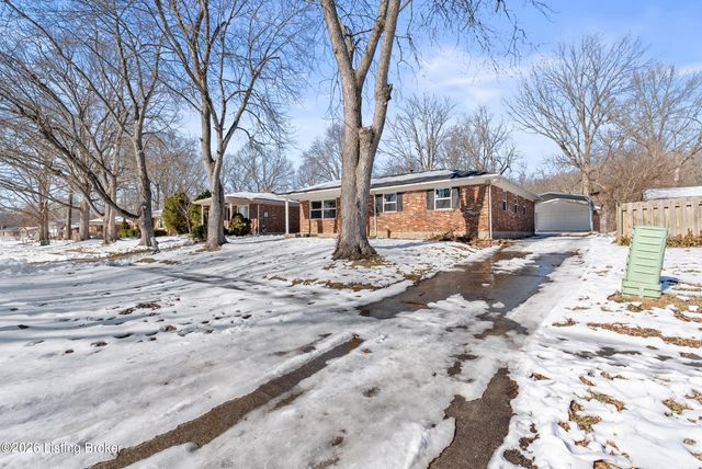 803 Flicker Rd, Louisville, KY 40214