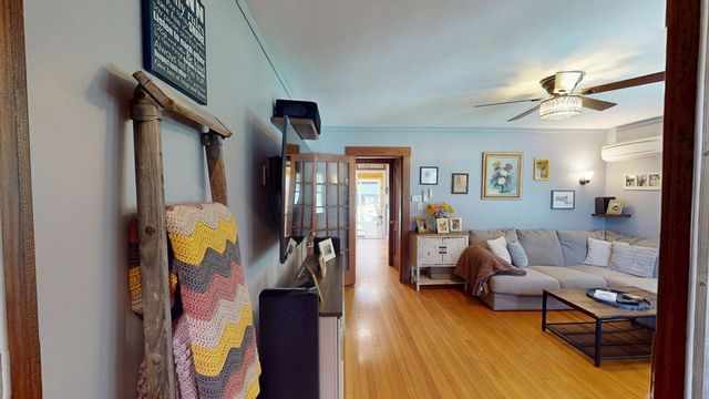 130 Whittemore St, Fitchburg, MA 01420