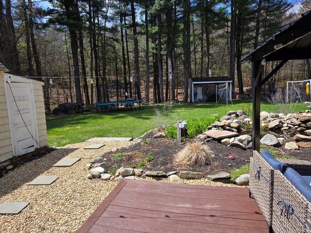 130 Whittemore St, Fitchburg, MA 01420