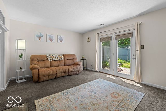 2821 Country Estates Drive, Indianapolis, IN 46227