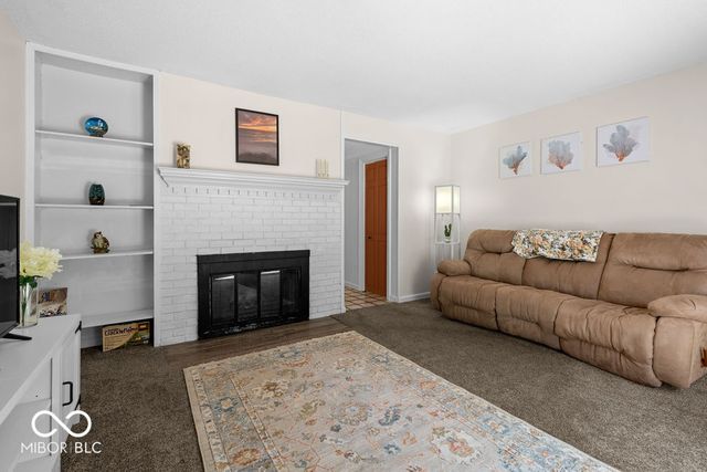 2821 Country Estates Drive, Indianapolis, IN 46227