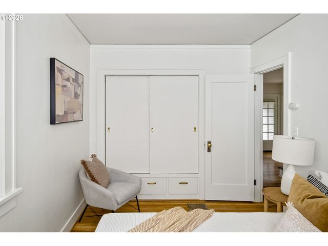 2826 Ne 61ST Ave, Portland, OR 97213