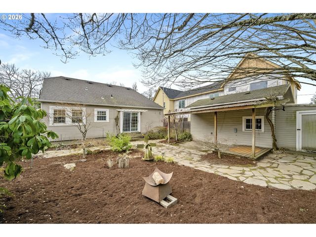 2826 Ne 61ST Ave, Portland, OR 97213