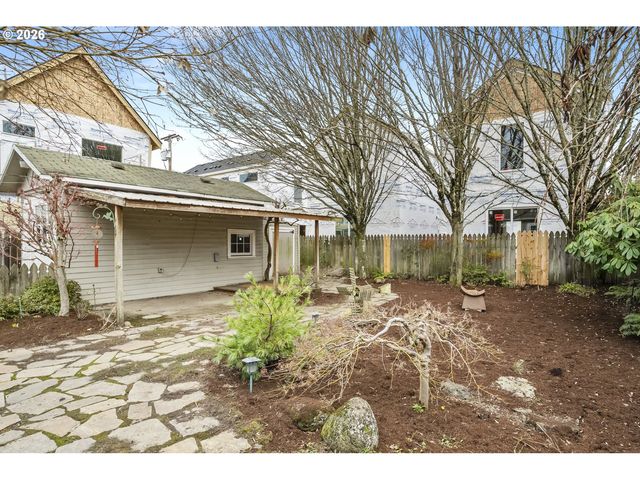 2826 Ne 61ST Ave, Portland, OR 97213