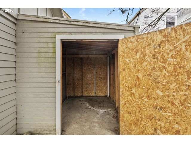 2826 Ne 61ST Ave, Portland, OR 97213