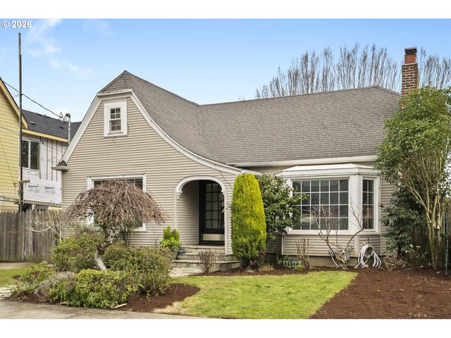 2826 Ne 61ST Ave, Portland, OR 97213