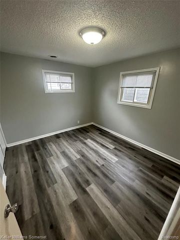 22041 Dante Street, Oak Park, MI 48237