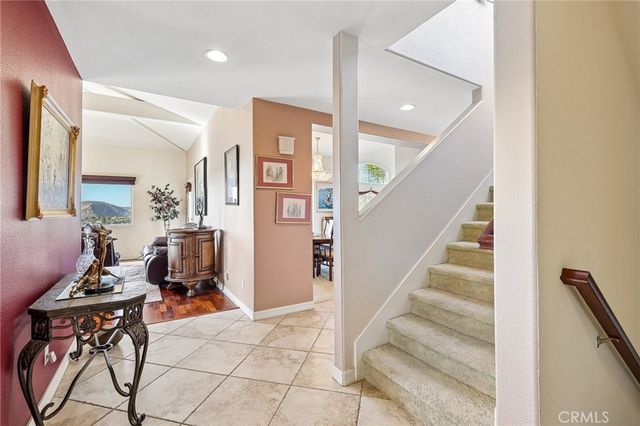 6372 Camino Largo, San Diego, CA 92120