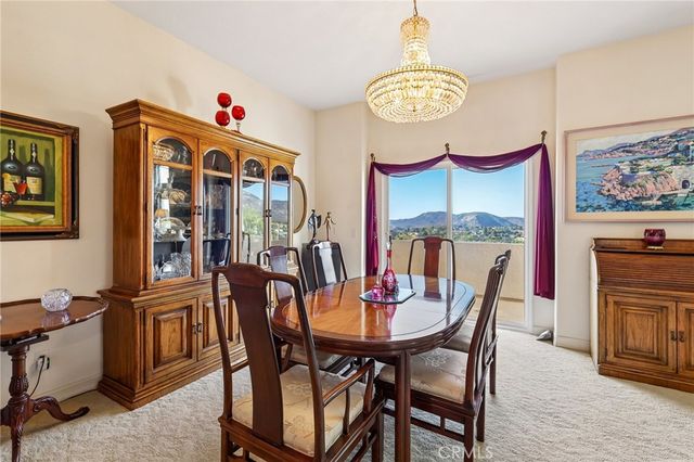 6372 Camino Largo, San Diego, CA 92120