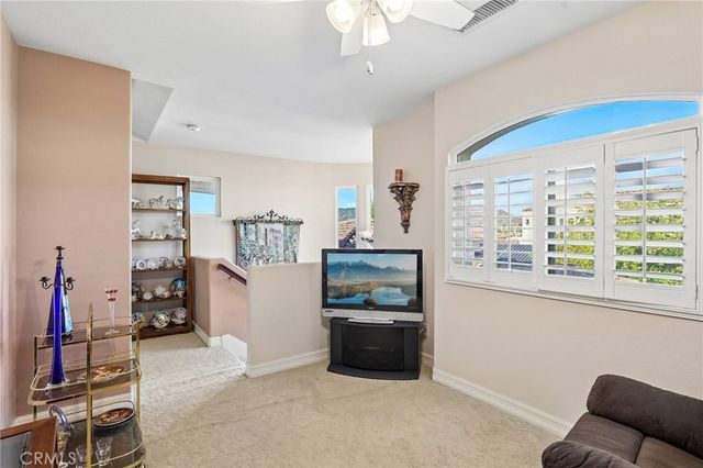 6372 Camino Largo, San Diego, CA 92120