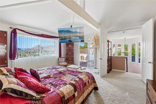 6372 Camino Largo, San Diego, CA 92120