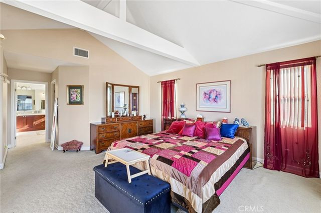 6372 Camino Largo, San Diego, CA 92120