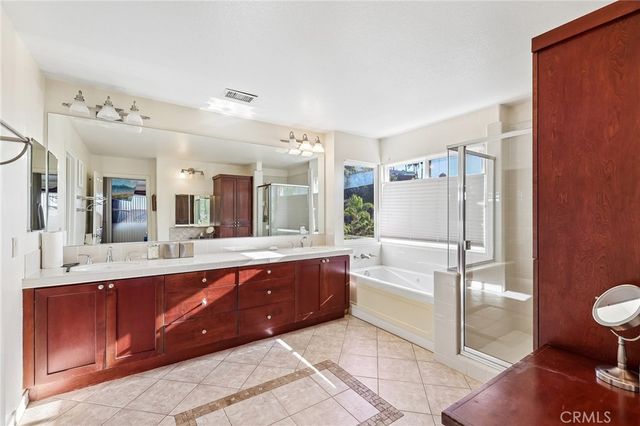6372 Camino Largo, San Diego, CA 92120