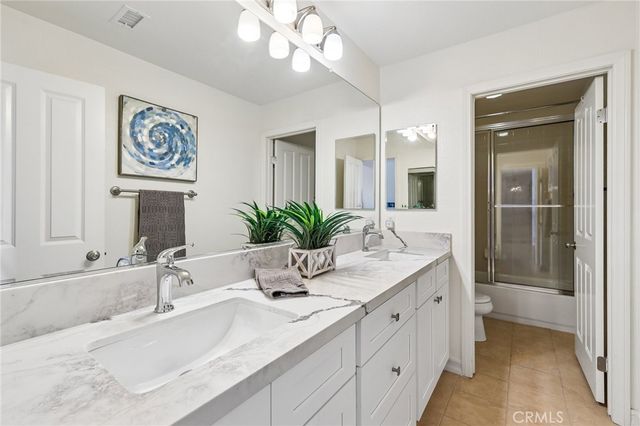 6372 Camino Largo, San Diego, CA 92120