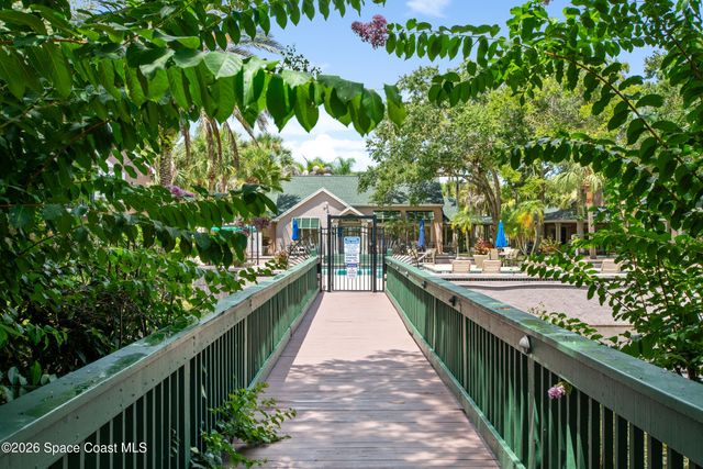 7667 N Wickham Road 813, Melbourne, FL 32940