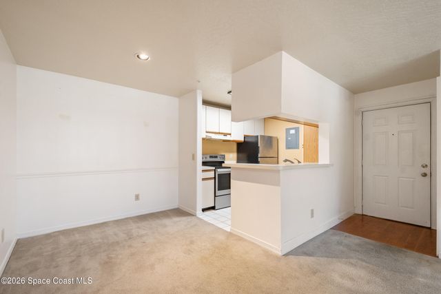 7667 N Wickham Road 813, Melbourne, FL 32940
