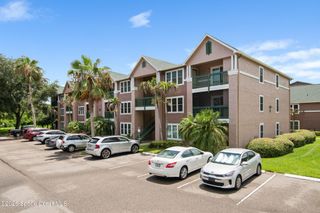 7667 N Wickham Road 813, Melbourne, FL 32940