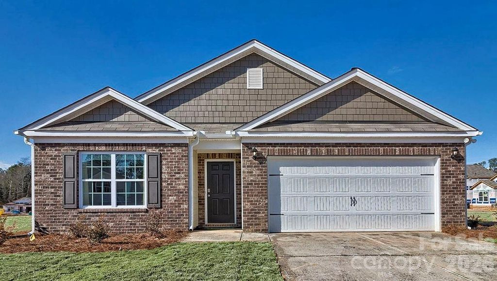 34 Creekwalk Lane, Waynesville, NC 28785