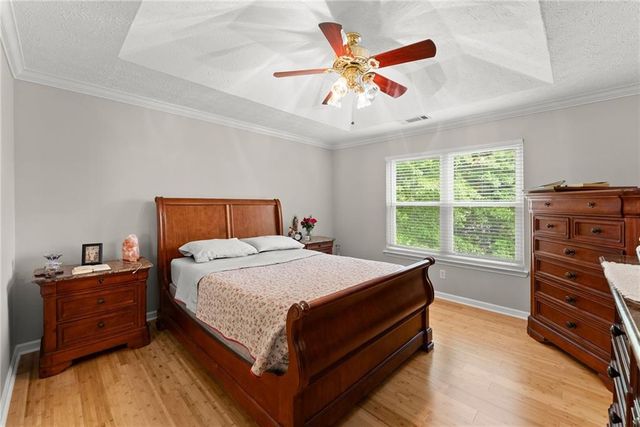 4570 Summerset Drive, Gainesville, GA 30507